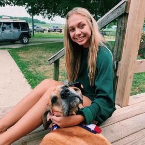 Meet your Posher, Maddie